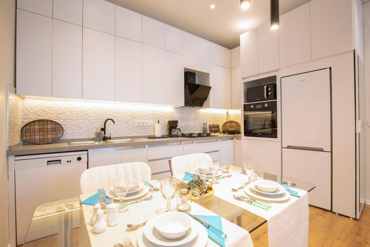 Modern Flat With Location Near Nisantasi * Istanboel